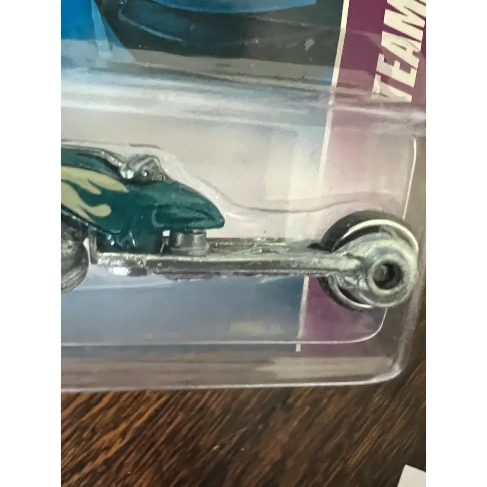 Hot Wheels 2007 Team Custom Bikes 04 Hammer Sled Teal Motorcycle Die Cast 152